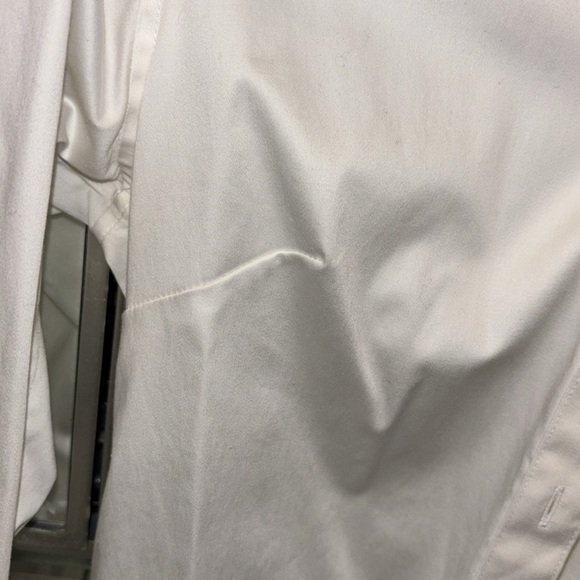 Banana Republic white button down blouse - Picture 3 of 4